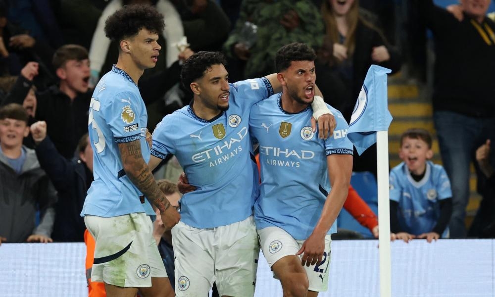 Nunes boosts Manchester City's top-five hopes with late winner over Aston Villa