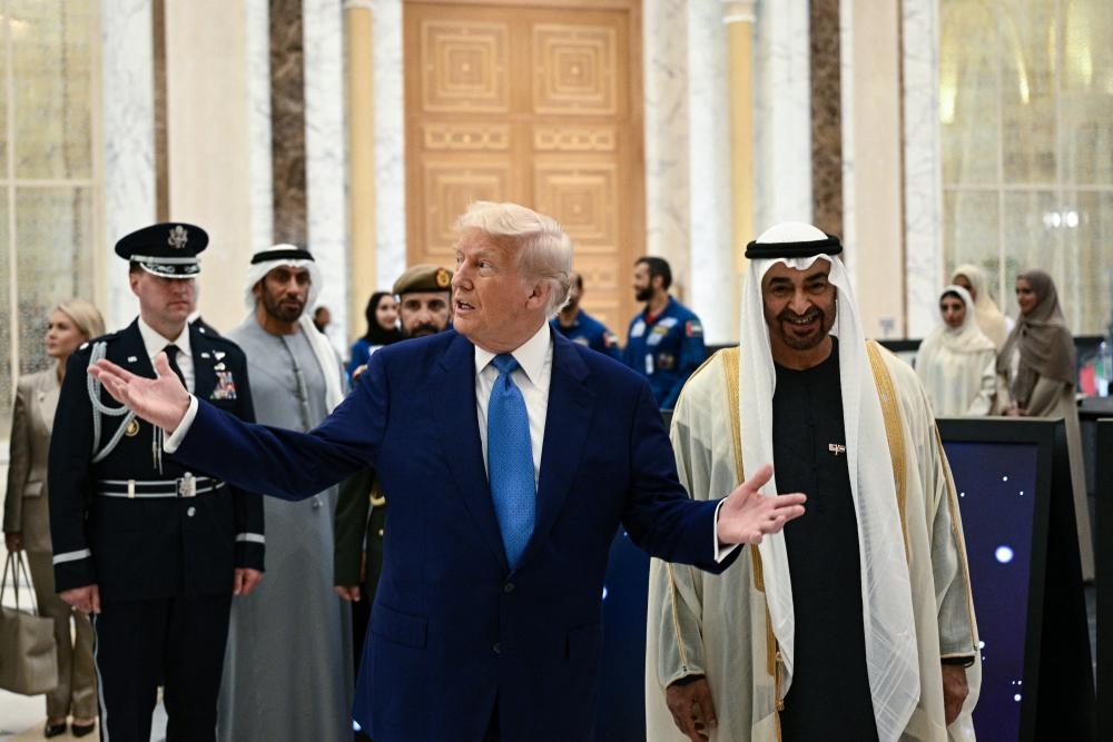‘Very disturbing': Trump receipt of overseas gifts unprecedented, experts warn