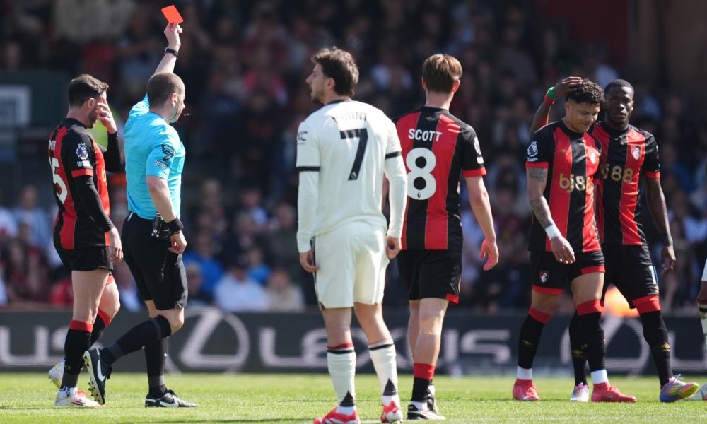 Bournemouth's Evanilson reprieved over Manchester United VAR red card