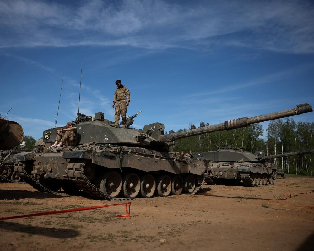 UK plans to build six weapons factories to bolster military readiness