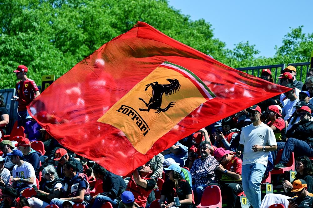 Hamilton's great expectations not yet met but Ferrari fans show patience