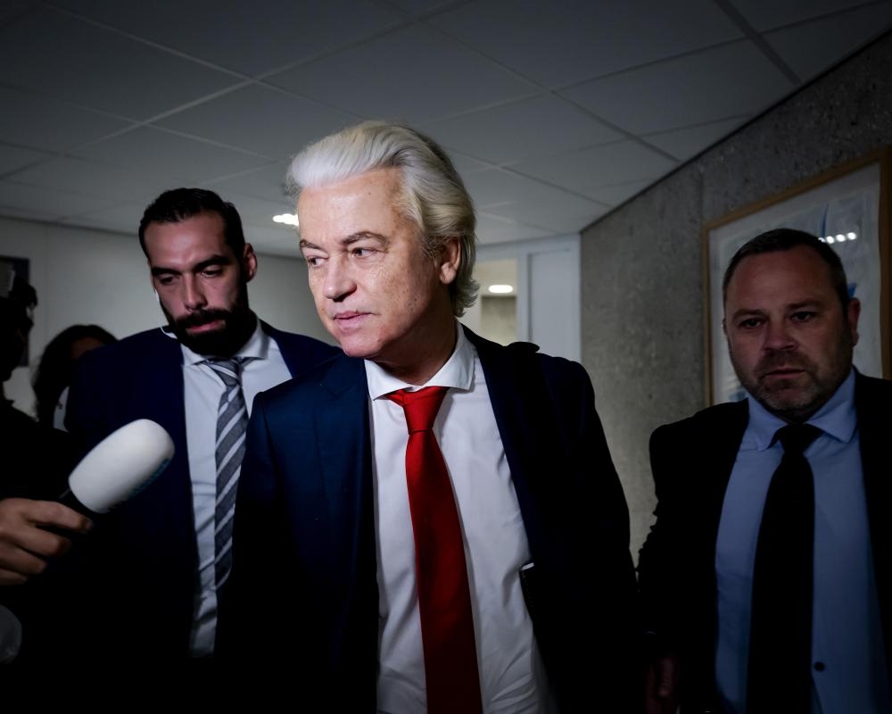 Dutch government collapses as far-right leader pulls party out of coalition
