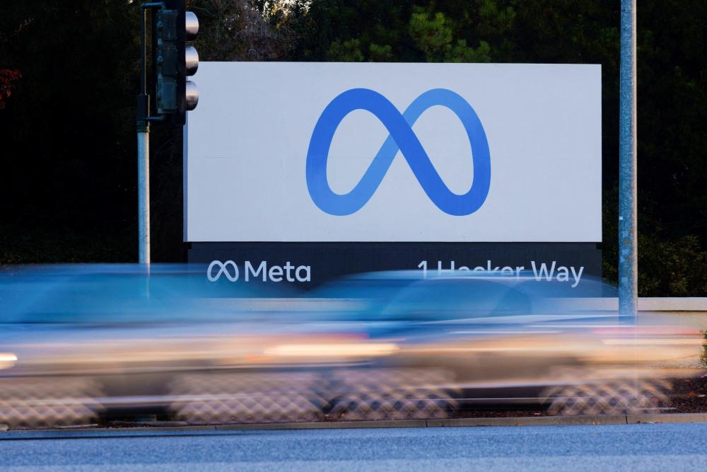 Meta signs deal with nuclear plant to power AI and datacenters for 20 years