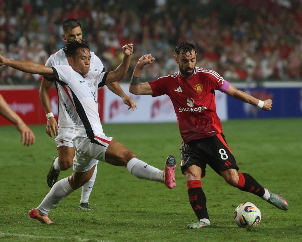 Ruben Amorim confident Bruno Fernandes will stay at Manchester United