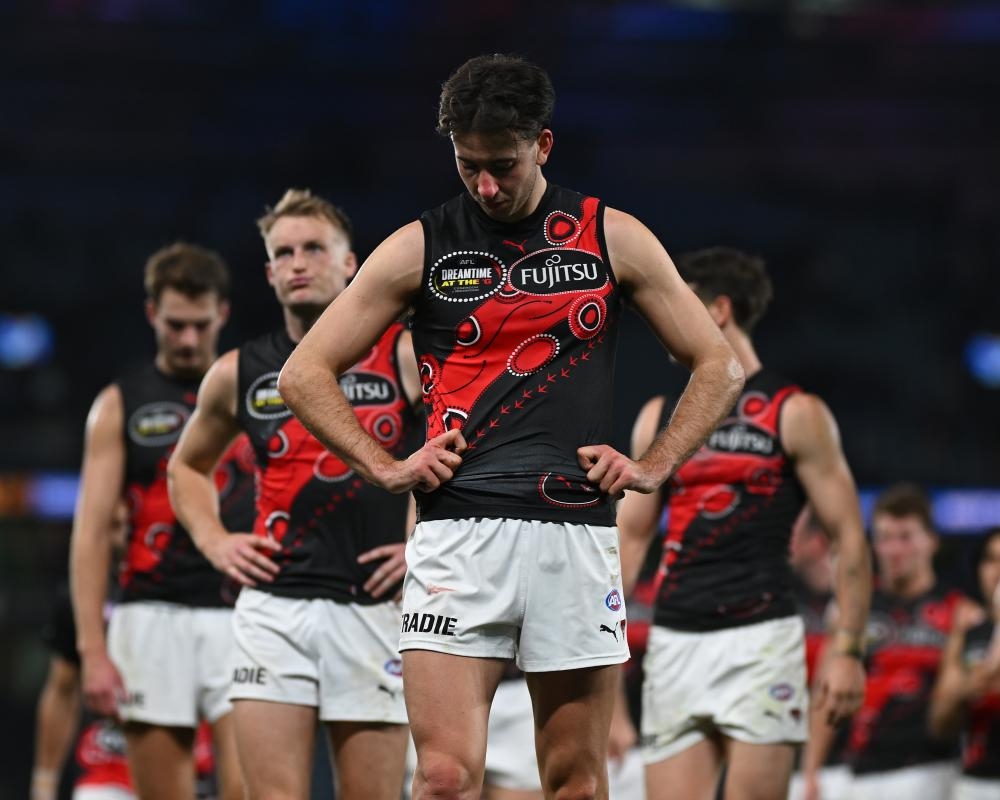 Essendon must stop pining for the past after finding a semblance of stability