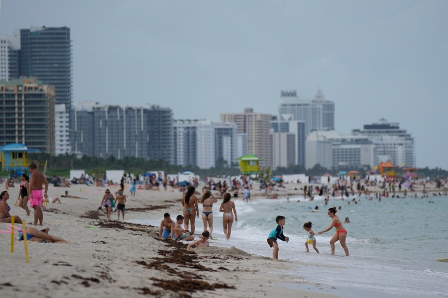 Opinion - When it comes to vacations, Democrats and Republicans think remarkably alike