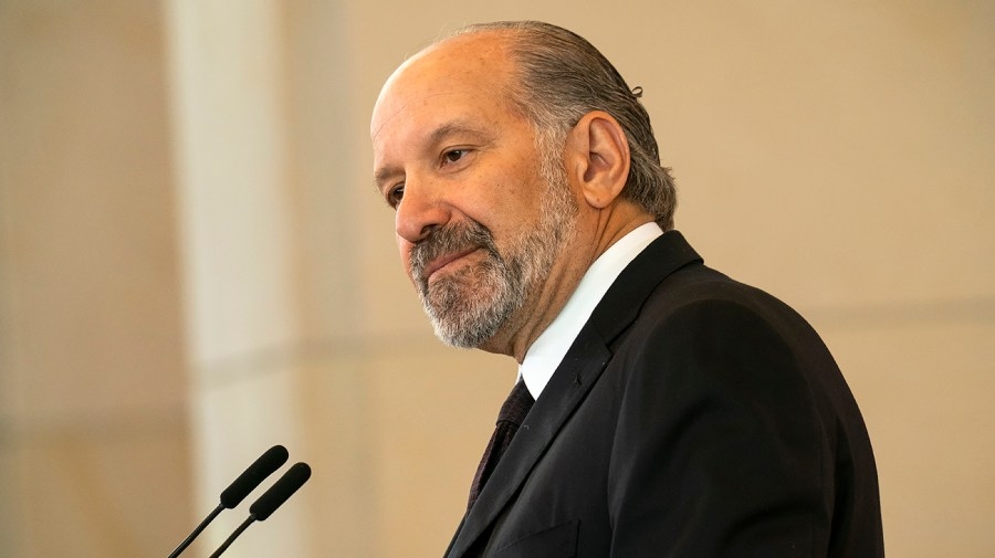 Lutnick says tariffs set in place Aug 1: ‘No extensions. No more grace periods.'