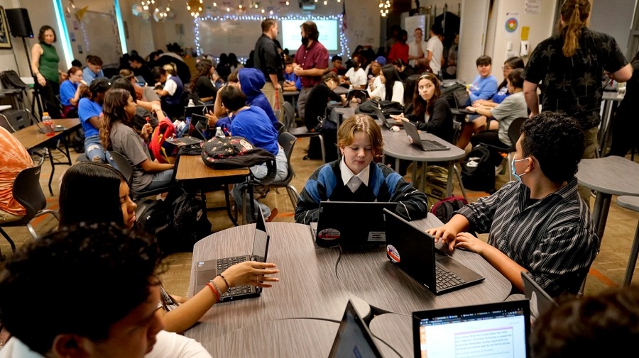 Trump administration goes to Supreme Court to block teacher preparation grants