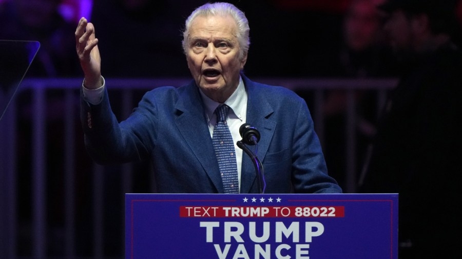 Jon Voight on Trump tariffs: ‘He wants us to be the Hollywood of old'