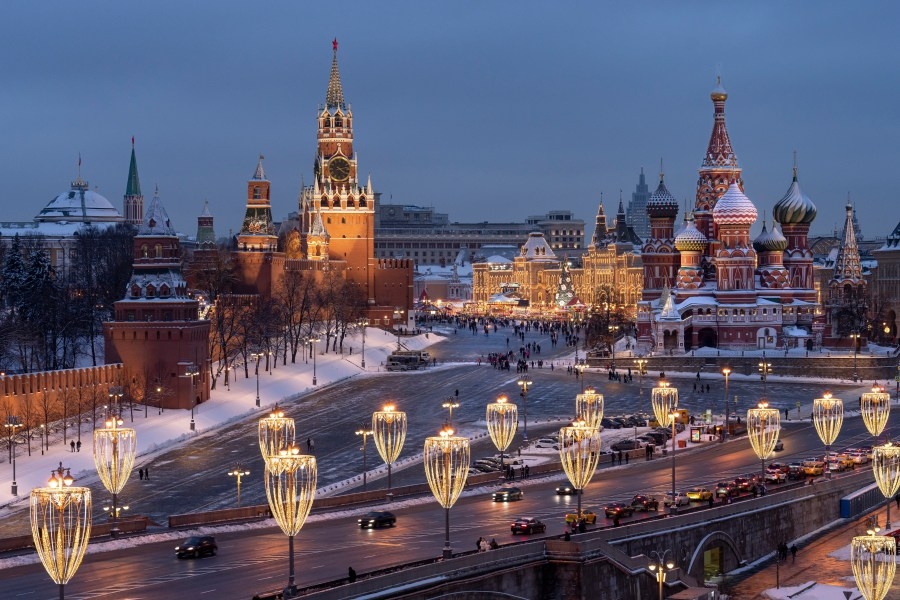 Russia sentences 4 journalists tied to Putin rival Navalny to nearly 6 years in prison