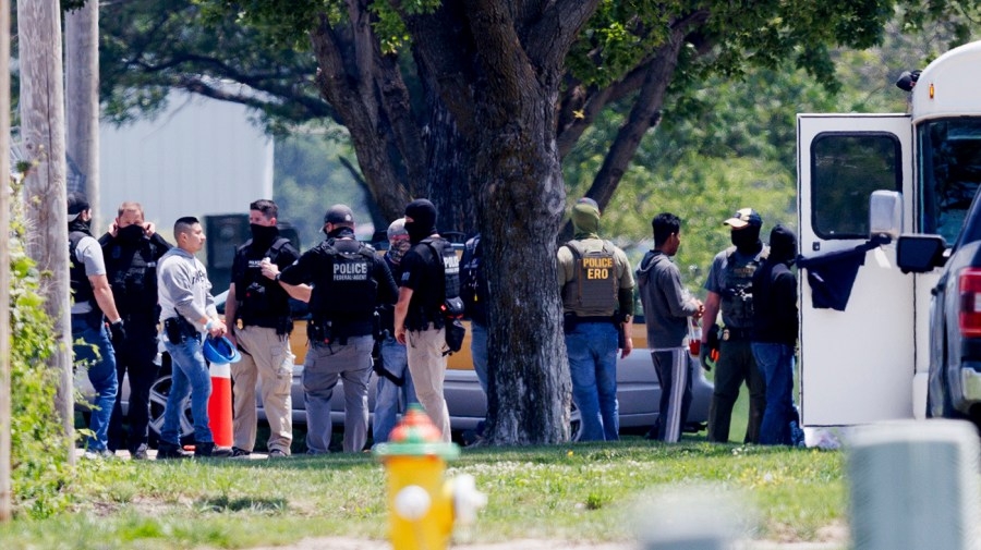 Video shows huge raid by ICE agents in Omaha