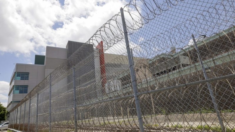 Former jail employee and girlfriend of escaped New Orleans inmate arrested in connection with case