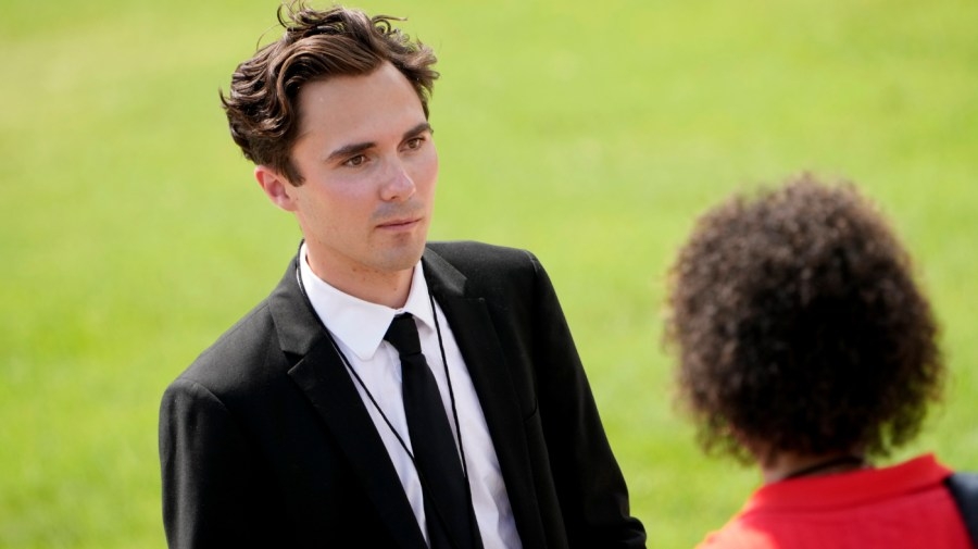 Opinion - David Hogg's Democratic Party shake-up should model Ocasio-Cortez, not Trump
