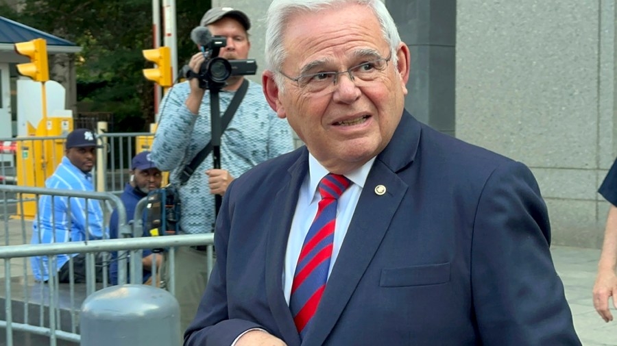 Bob Menendez lashes out at Obama over Iran deal, ‘weaponization' of DOJ