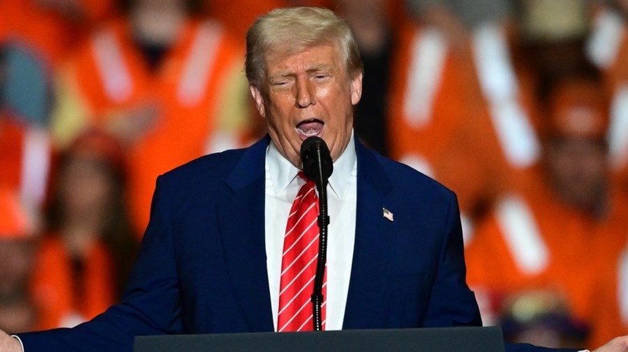 Trump unleashes MAGA rebellion on Federalist Society