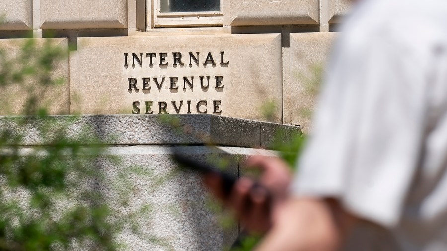 Judge gives IRS green light to share migrants' taxpayer information with ICE