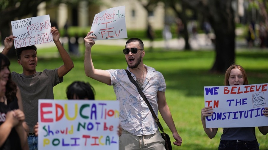 3 in 4 say international students benefit US: Poll
