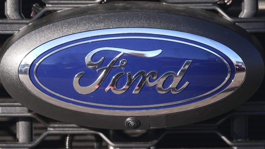Ford offering employee pricing to all shoppers in wake of Trump tariffs