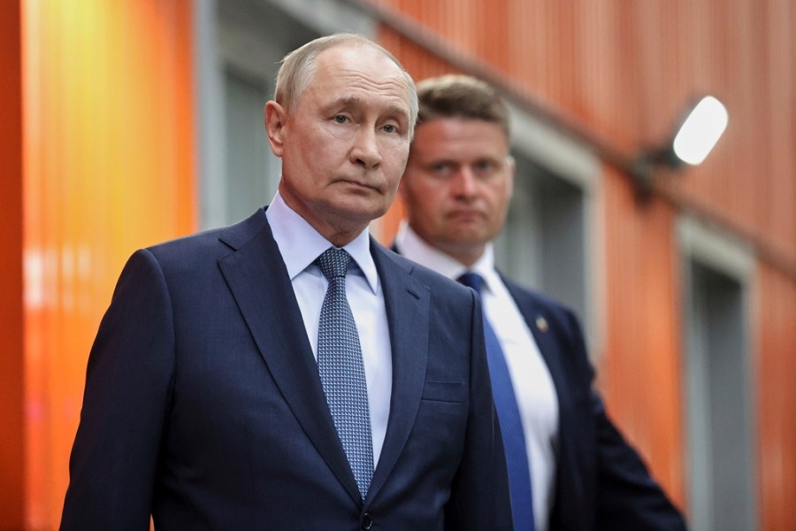 Opinion - Vladimir Putin's growing ‘red tide' in eastern Ukraine