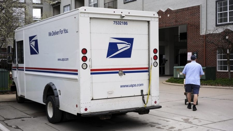 Dems question Trump's use of Postal Service inspectors