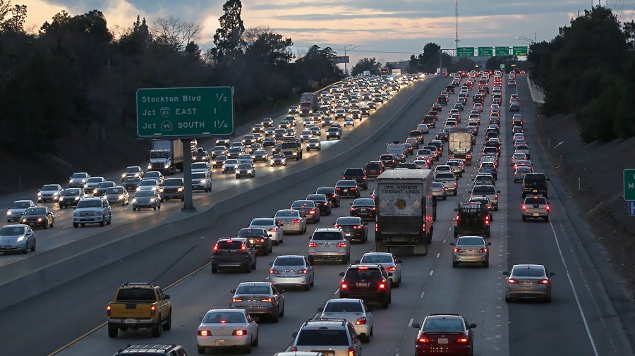 Trump administration issues rule undermining Biden car fuel efficiency rules