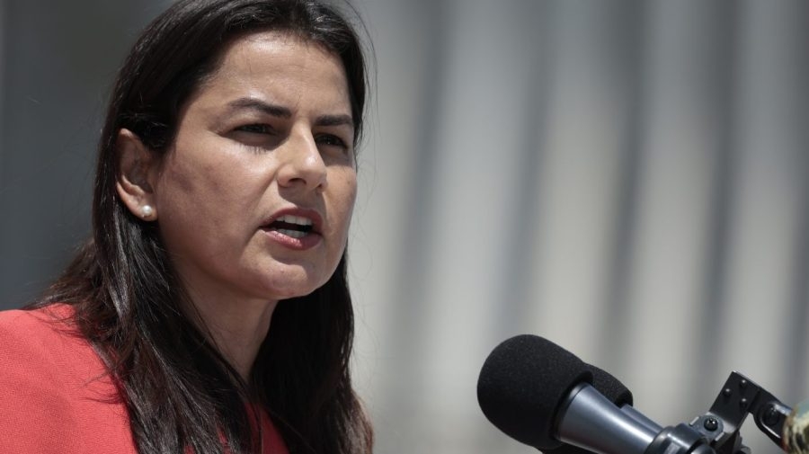 California Dem blasts FCC's delay of multilingual disaster alerts