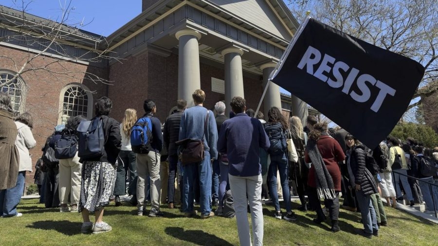 2 international Harvard students lay out their choice: Stay or go?