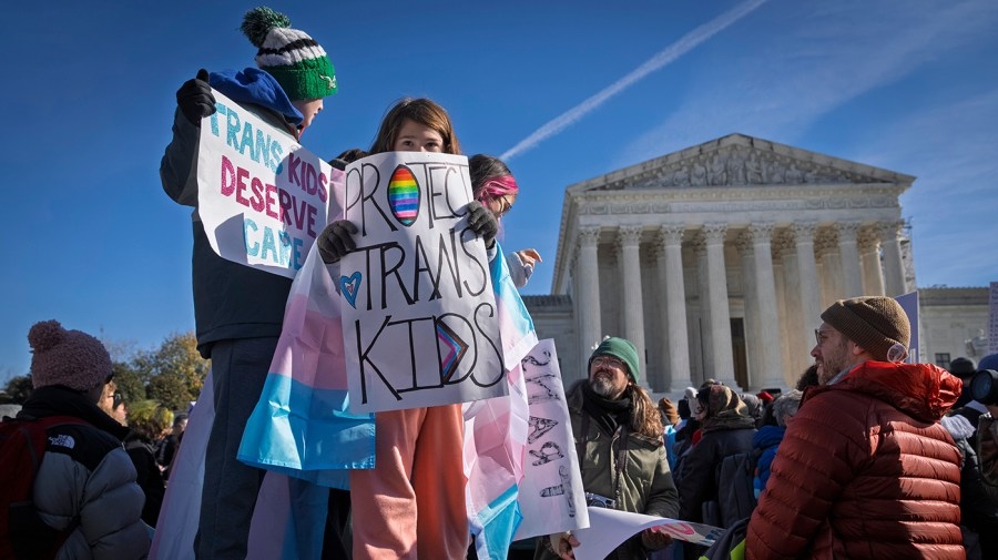 Appeals court partially overturns Ohio ban on transgender care for minors