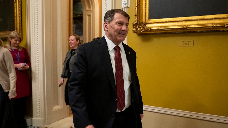 Rounds, GOP holdout, says he'll back Trump's funding cuts package