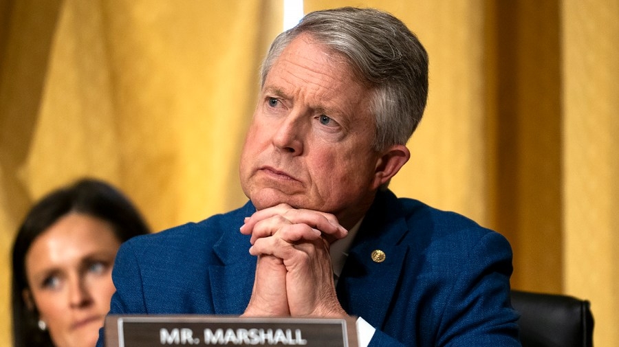 Marshall calls Musk feud a ‘little side circus show' as Senate focuses on passing Trump bill