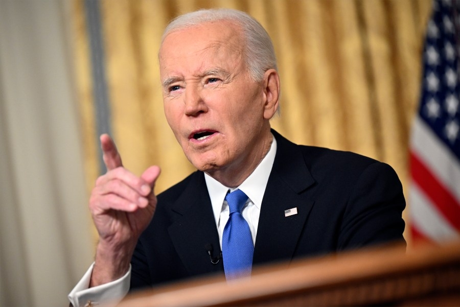 From Biden to RBG, Democrats feel the anguish of age