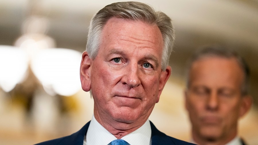 Tuberville accuses Zelensky of attempting to ‘lure NATO' into Russian conflict
