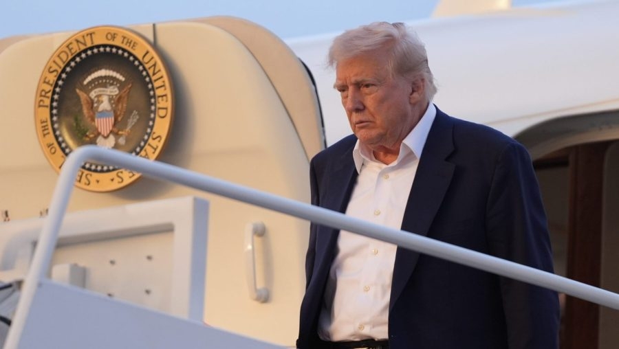 Opinion - Trump's legal strategy: If you can't win in court, threaten the judge