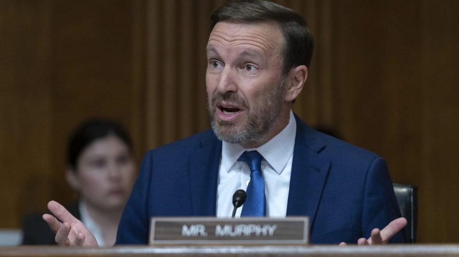 Senate Democrat: Trump travel ban a distraction from GOP policy package