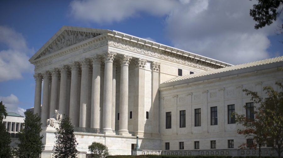 Supreme Court seems likely to punt in case about mistaken FBI raid
