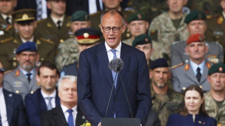 Opinion - Can Germany reassert itself as Europe's military giant?
