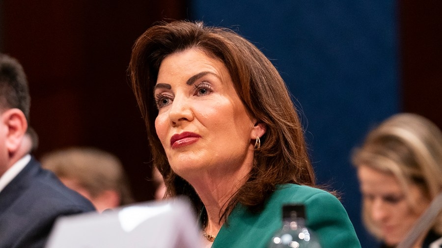 Hochul vows to explore ‘every option' to redraw NY House maps