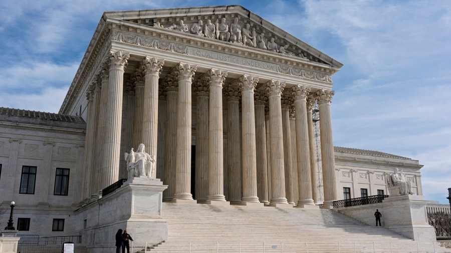 Supreme Court to consider reviving GOP challenge to Illinois mail ballot deadline