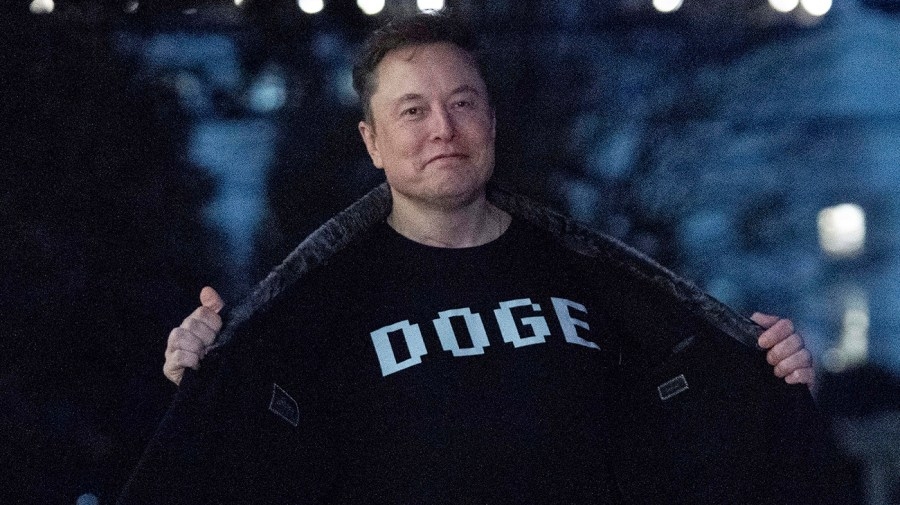 Trump administration asks Supreme Court to halt discovery in DOGE case