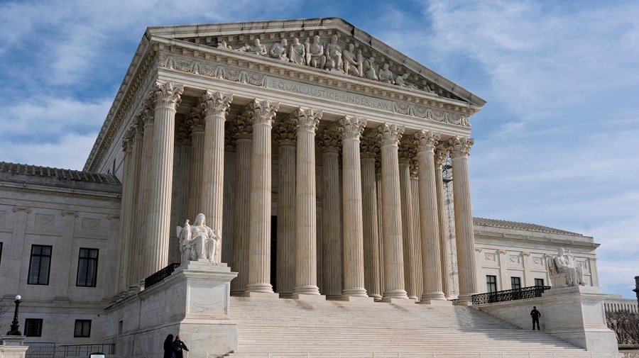 Supreme Court lifts third country deportation limits; liberals pen scathing dissent