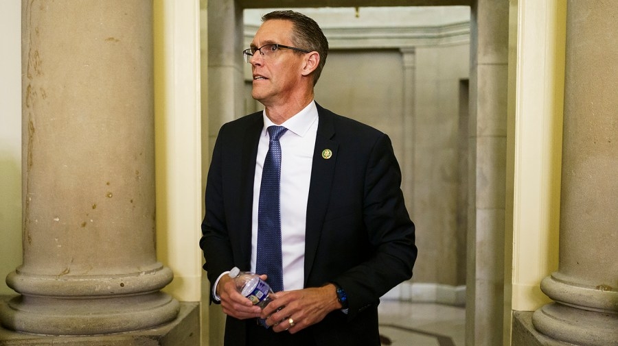 Rep. Randy Feenstra files to run for Iowa governor