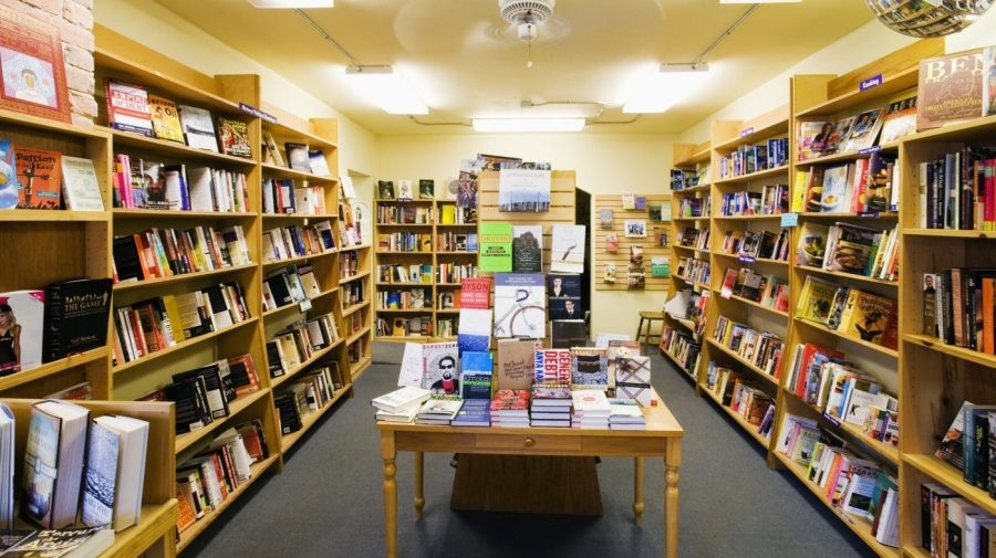 Judge blocks Iowa law banning books with sex acts from schools