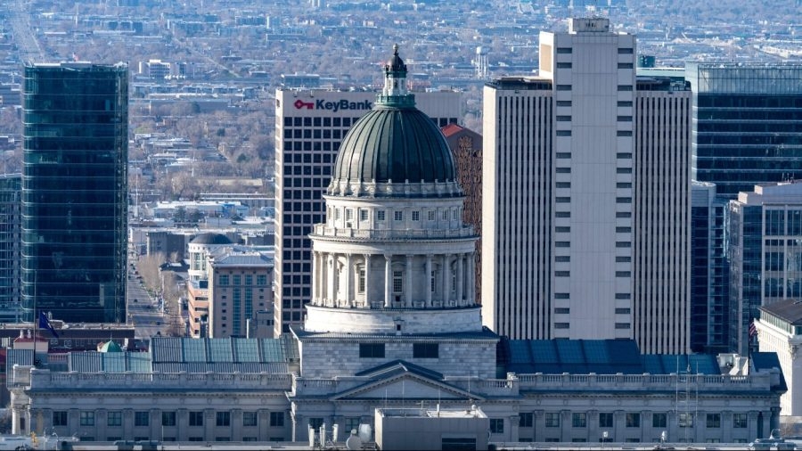 Utah becomes first state to pass app store age verification law
