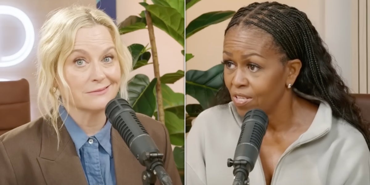 Both Michelle Obama and Amy Poehler Dunk On Ellen DeGeneres For Past Stunt
