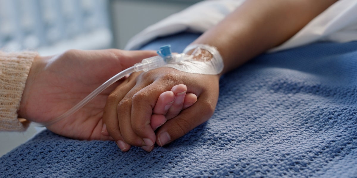 I'm A Death Doula. Here's What I've Learned About The End Of Life.