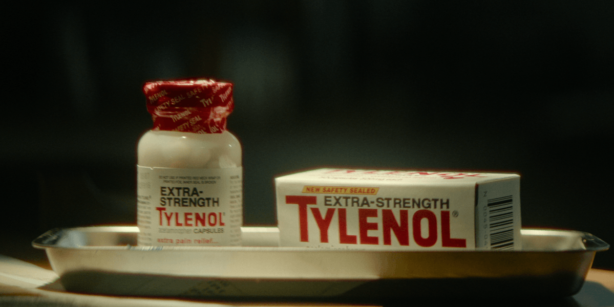This Chilling True Crime Docuseries About The Tylenol Murders Is The Top Show On Netflix