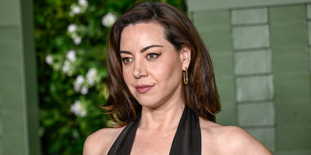 Aubrey Plaza Subtly Honors Late Husband Jeff Baena With 'SNL50' Outfit