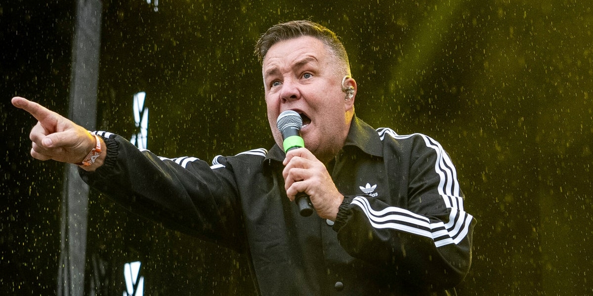 Dropkick Murphys Singer Socks Trump In Vicious St. Patrick's Day Beatdown