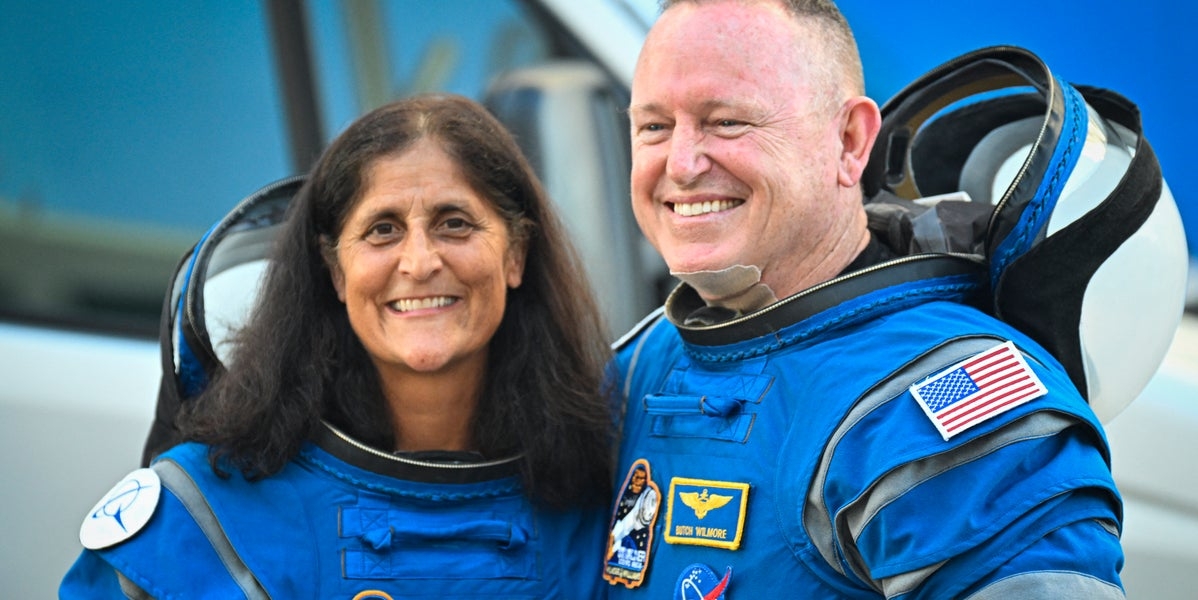 NASA Astronauts Splash Down Off Florida Coast After 9 Months In Space