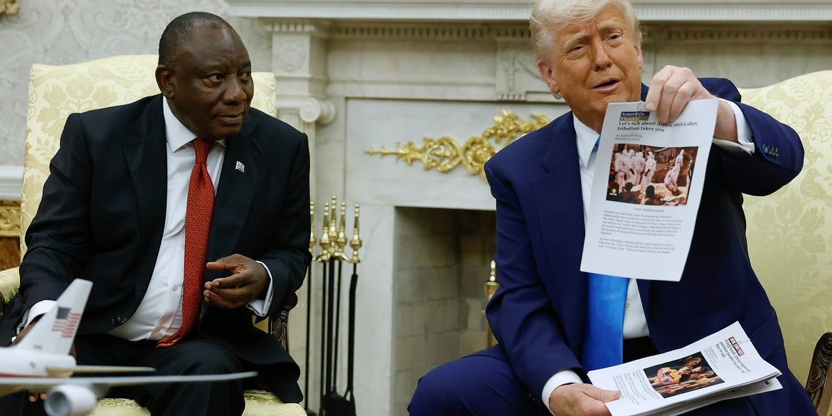 Ex-Bush Speechwriter Clowns Trump's Oval Office 'Surprise' Using 1 Zany Idea